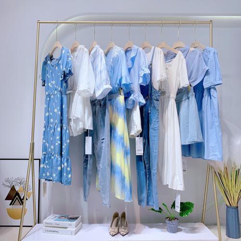 男装T恤定制：行业最新潮流与发展
